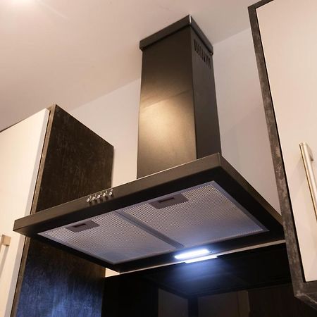 Hoemli Smart City Centre Apartment Leicester Esterno foto