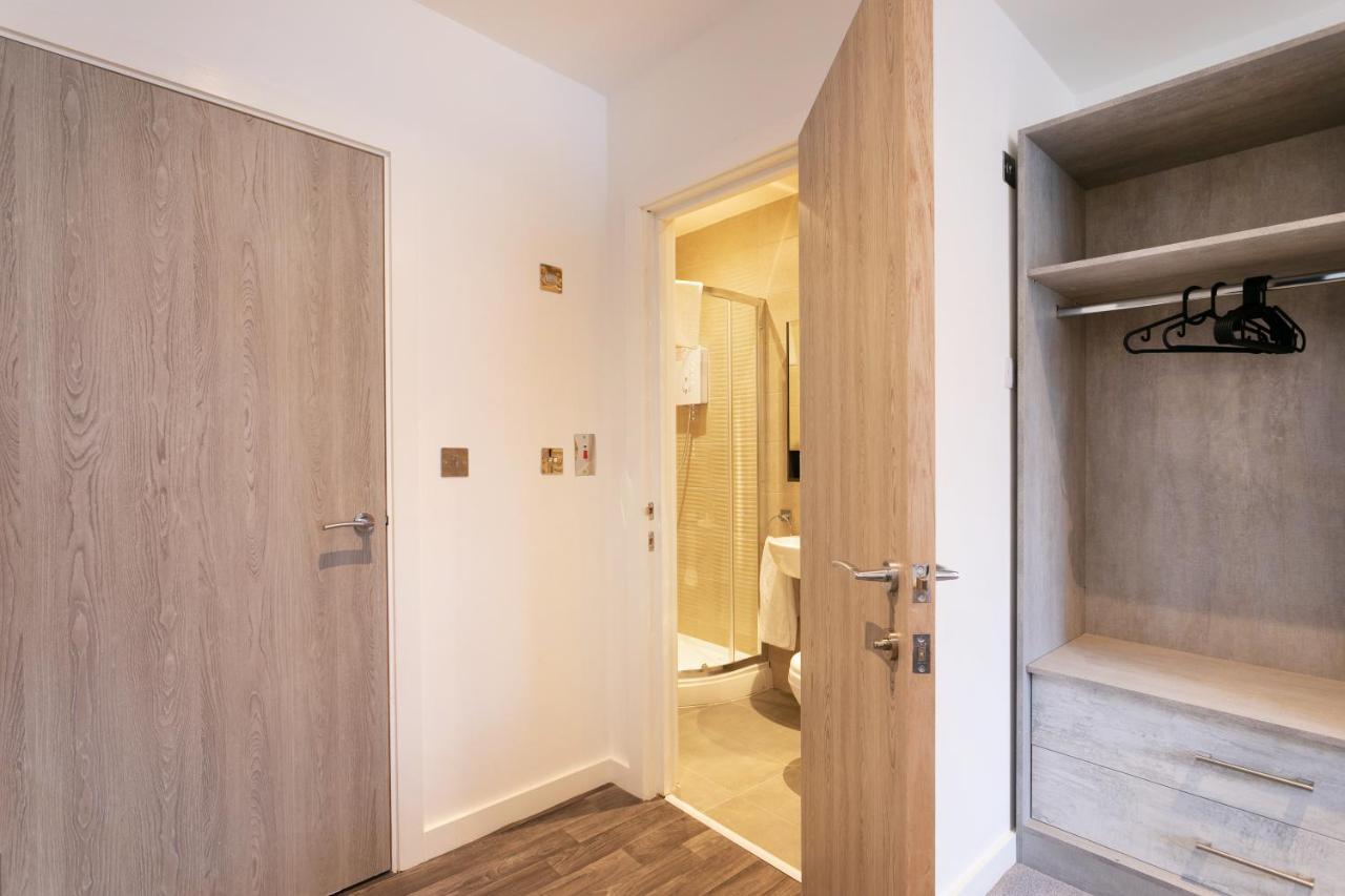 Hoemli Smart City Centre Apartment Leicester Esterno foto