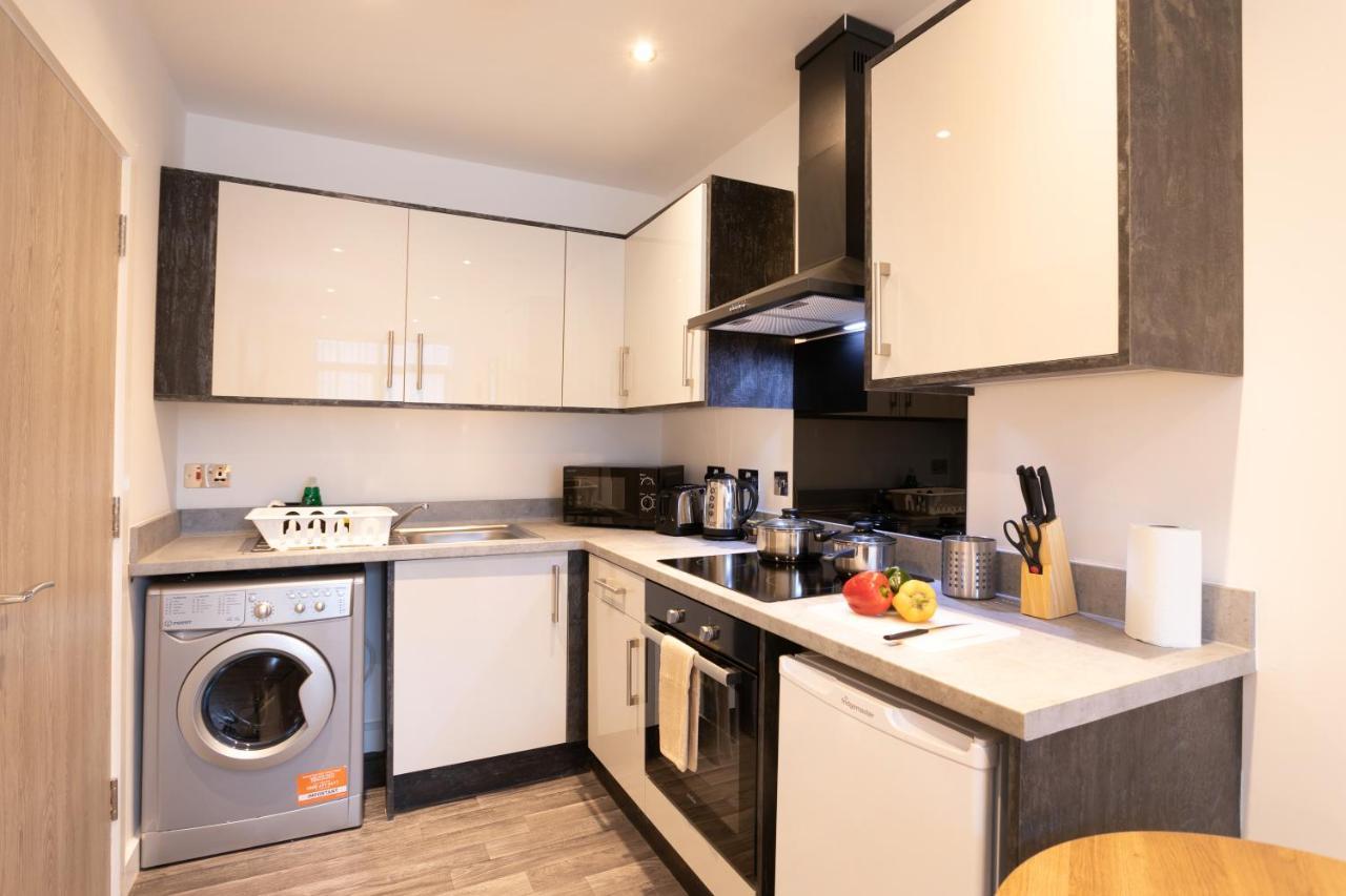 Hoemli Smart City Centre Apartment Leicester Esterno foto