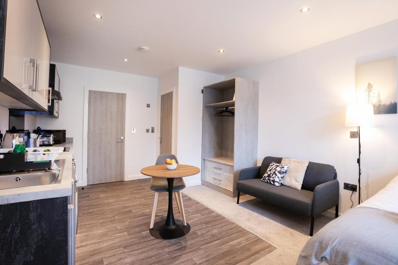 Hoemli Smart City Centre Apartment Leicester Esterno foto