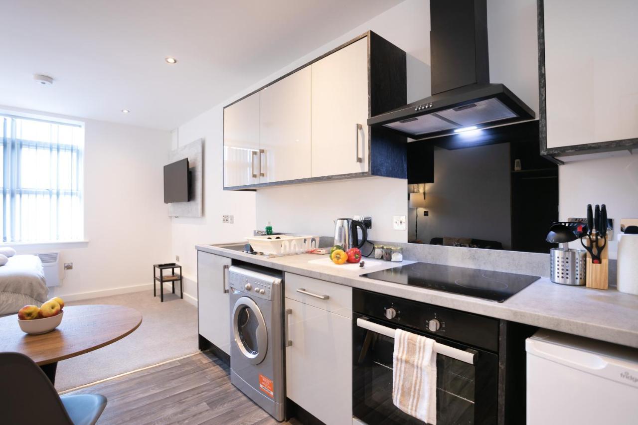 Hoemli Smart City Centre Apartment Leicester Esterno foto