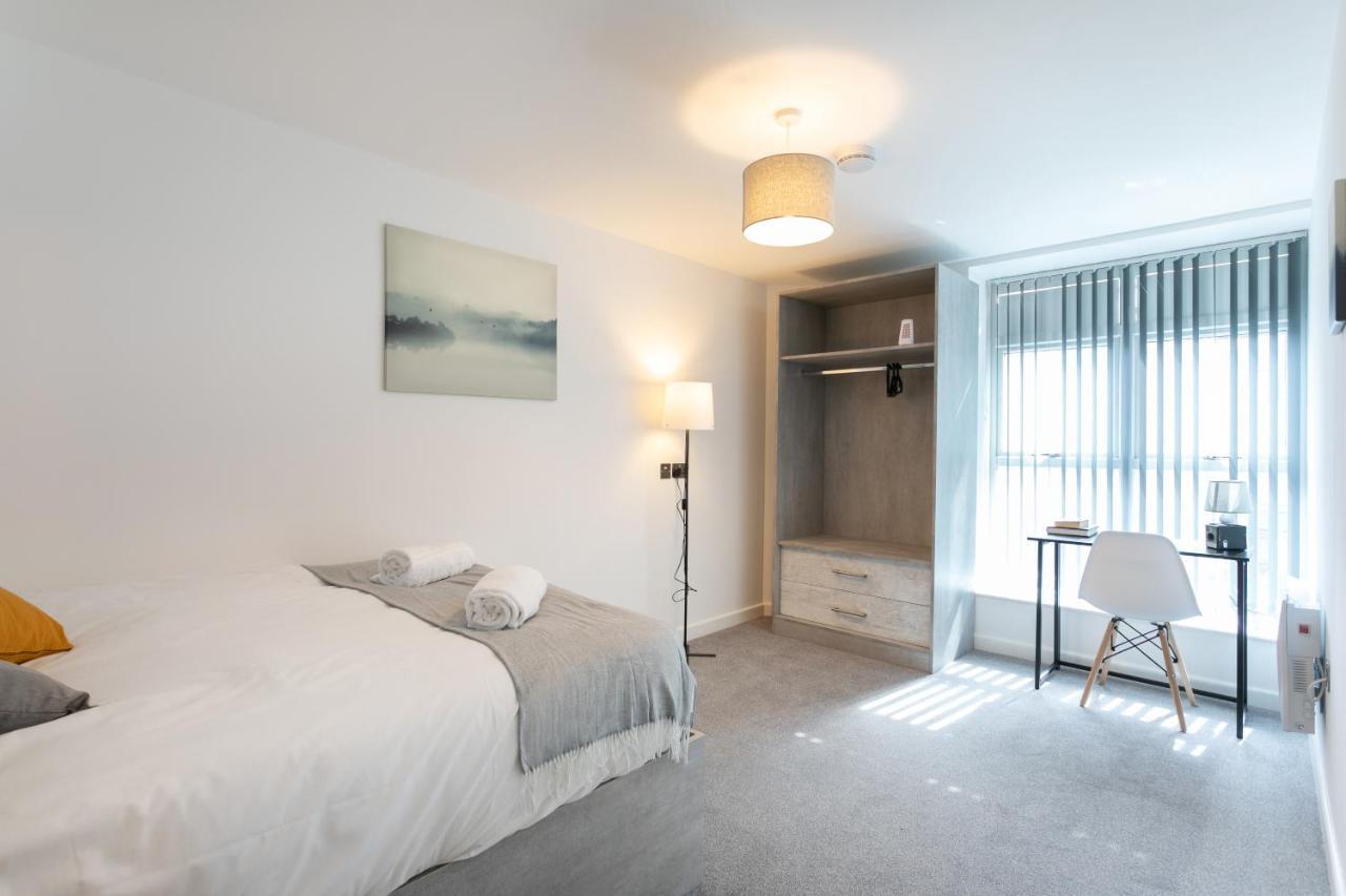 Hoemli Smart City Centre Apartment Leicester Esterno foto