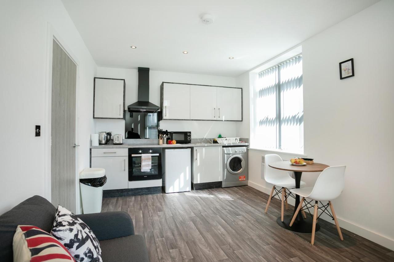 Hoemli Smart City Centre Apartment Leicester Esterno foto