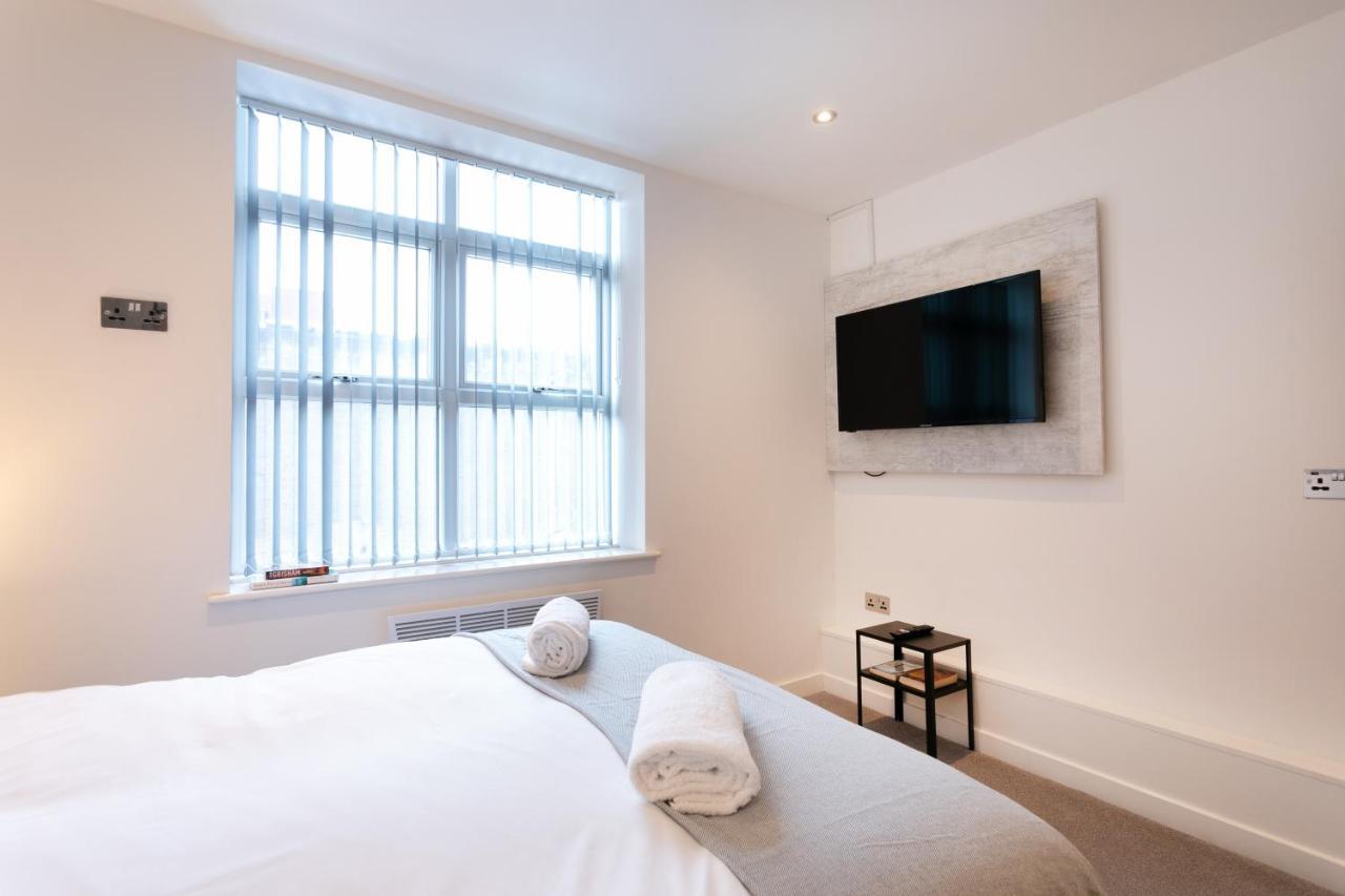 Hoemli Smart City Centre Apartment Leicester Esterno foto