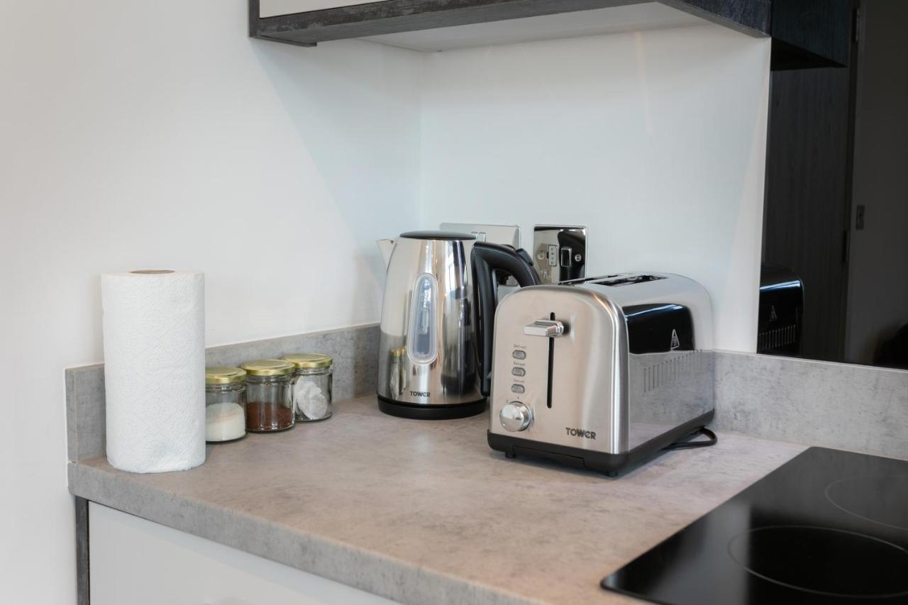 Hoemli Smart City Centre Apartment Leicester Esterno foto