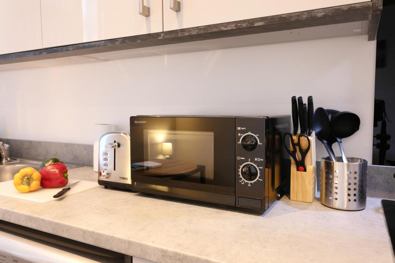 Hoemli Smart City Centre Apartment Leicester Esterno foto