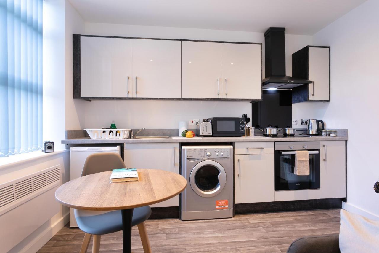 Hoemli Smart City Centre Apartment Leicester Esterno foto