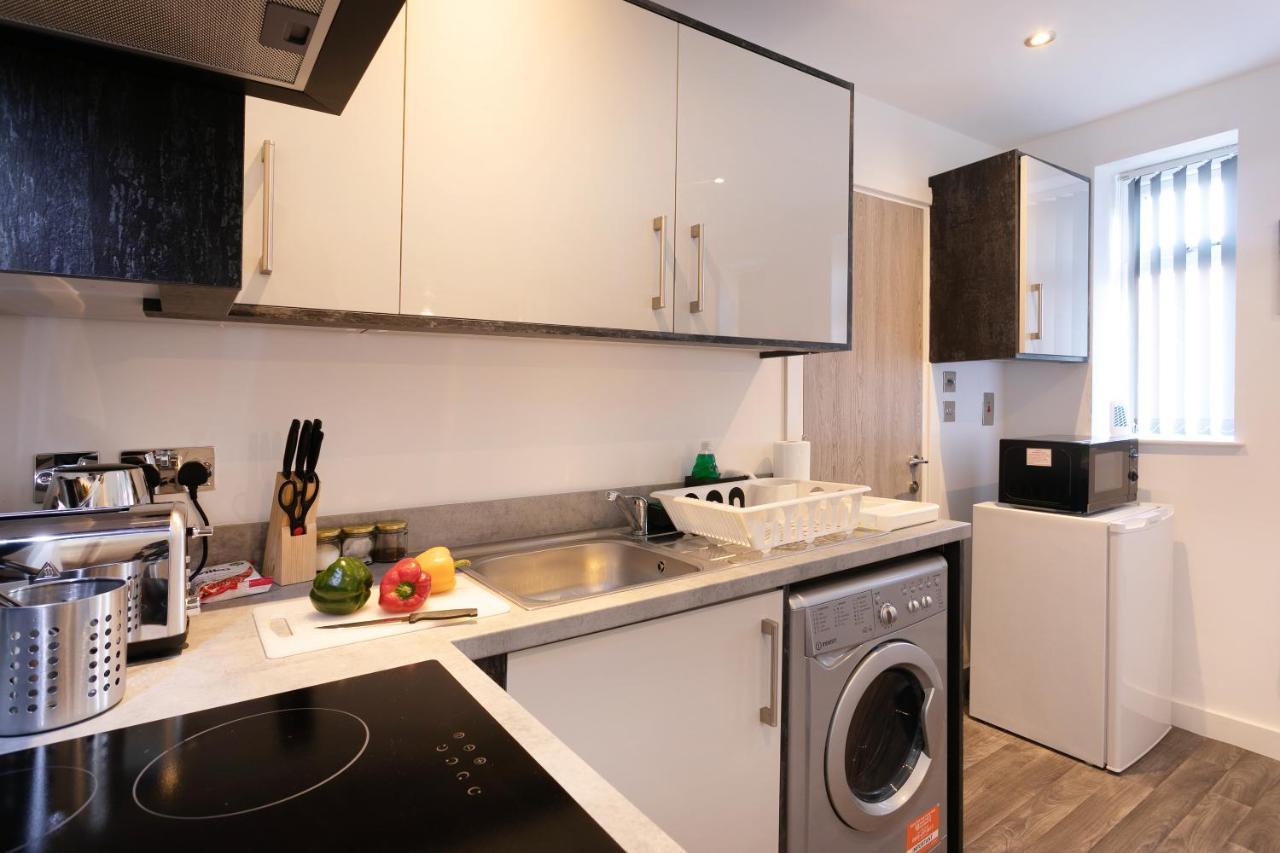 Hoemli Smart City Centre Apartment Leicester Esterno foto